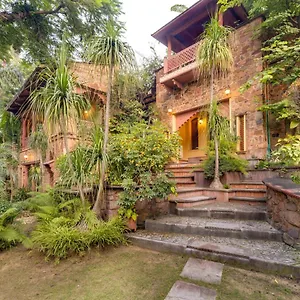 https://hostie-chinar-haveli-heritage-home-with-pool-gurgaon.top-gurgaonhotels.com